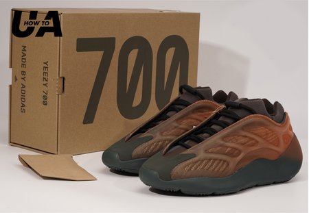 Adidas Yeezy 700 V3 "Copper Fade" size 36-48 Available