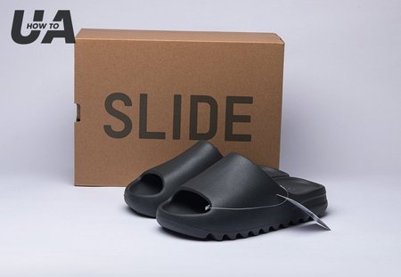 Yeezy SLIDE Onyx size 36-48 (run smaller size)