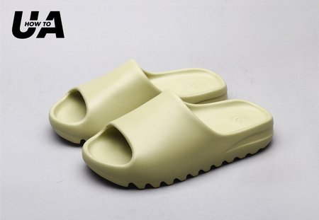 Yeezy SLIDE "Resin" (Run smaller, please choose a bigger size) 0494