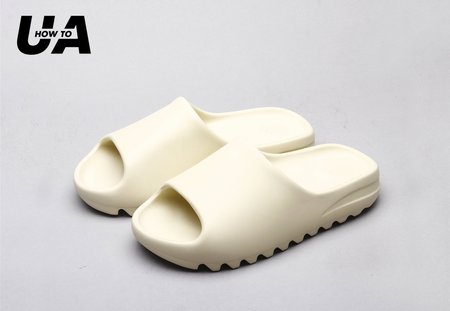 Yeezy SLIDE "Bone" (Run smaller, please choose a bigger size) 6345