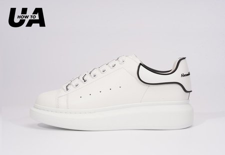 Alexander McQueen Oversized white Black SIZE: 35-45