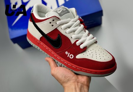 NK Dunk SB Low Roller Derby SP: 36-47.5